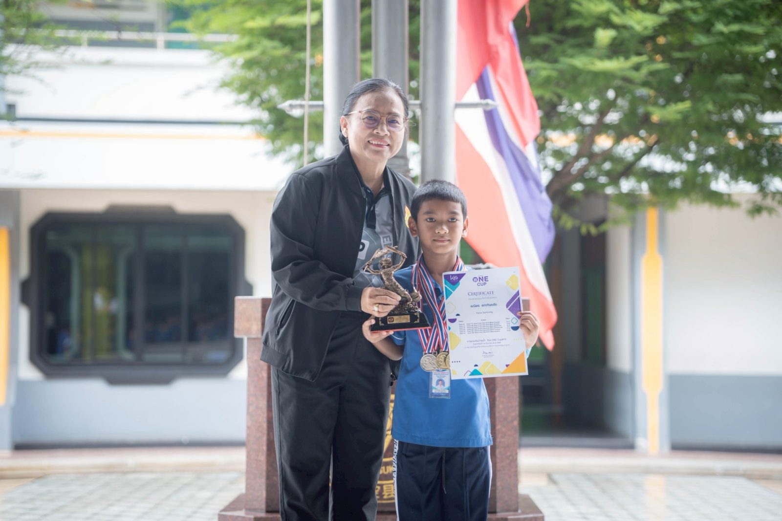 ขอแสดงความยินดีกับนักเรียนคนเก่ง
